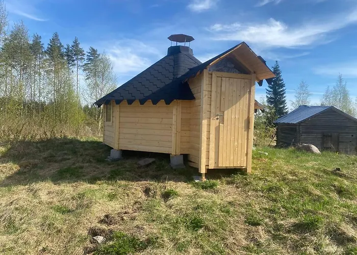 Triangle مكان تخييم